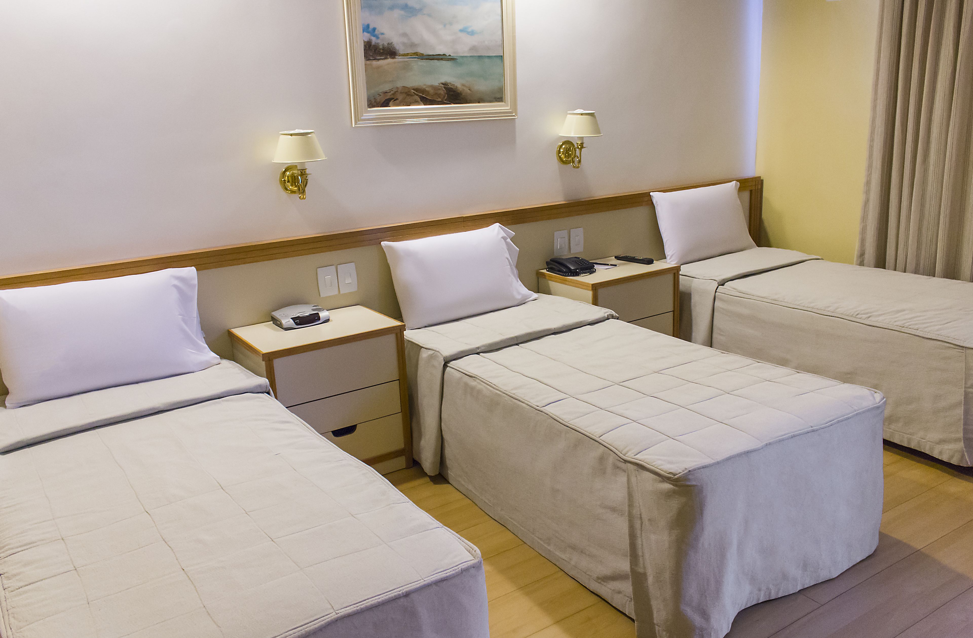 minibar, in-room safe, desk, bed sheets