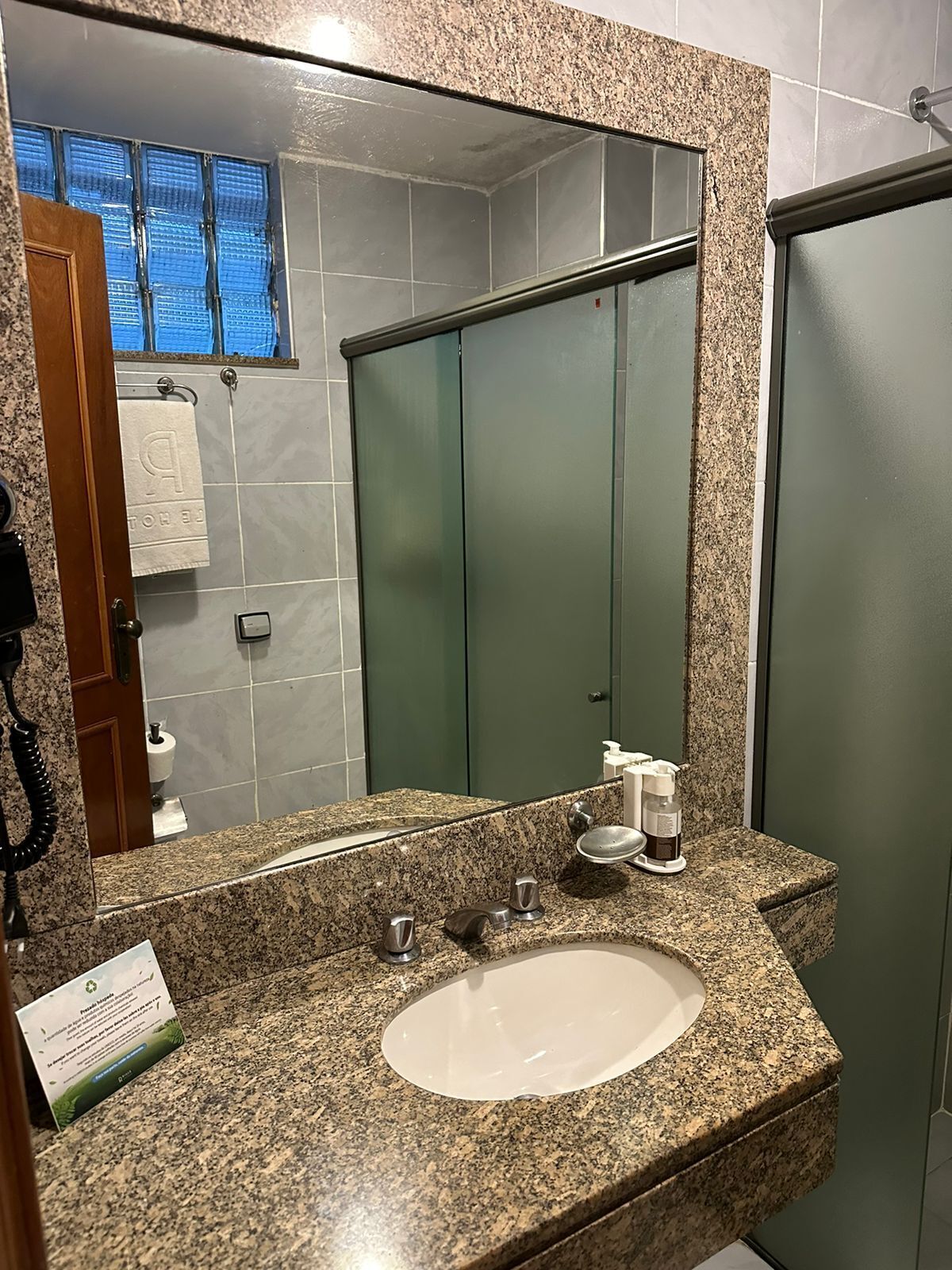 shower, free toiletries, towels