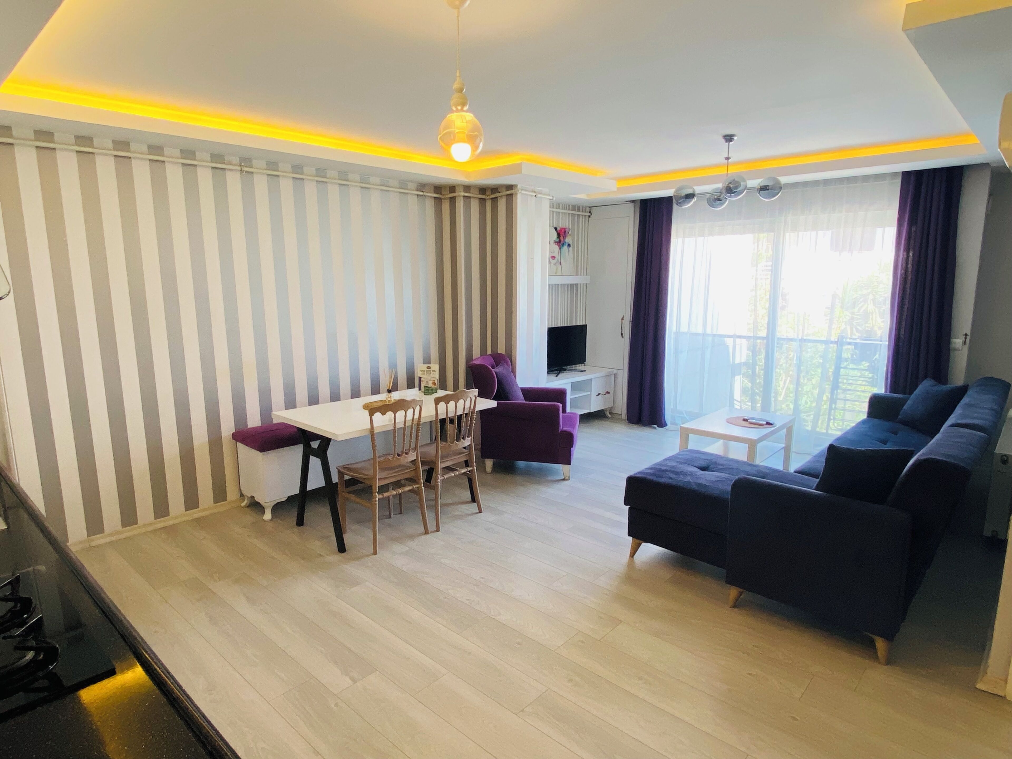 Elegance Apartment | Stue | Fladskærms-tv