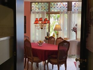 Coffee and/or coffee maker - Dickinson Guest House, Guadalajara Expo (Guadalajara)