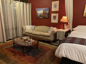 32-inch Smart TV with digital channels, TV, books - Dickinson Guest House, Guadalajara Expo (Guadalajara)