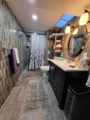 Regadera, regadera tipo lluvia, amenidades de baño ecológicas 