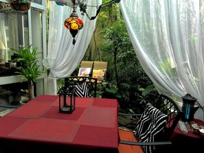 Terrace/patio - Dickinson Guest House, Guadalajara Expo (Guadalajara)