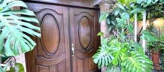 Dickinson Guest House, Guadalajara Expo