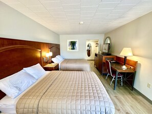 Bureau, chambres insonorisées, fer et planche à repasser, Wi-Fi gratuit