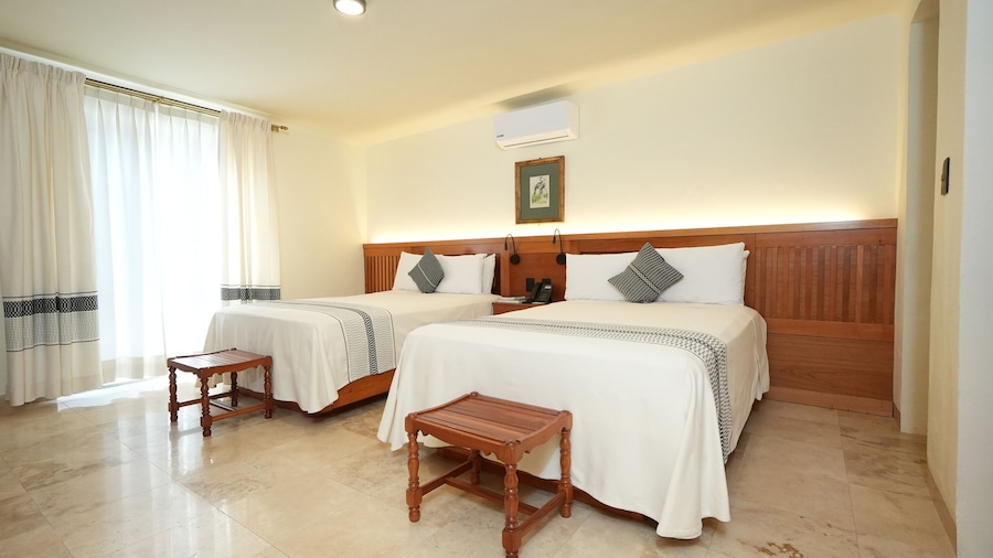 Hotel Marques del Valle