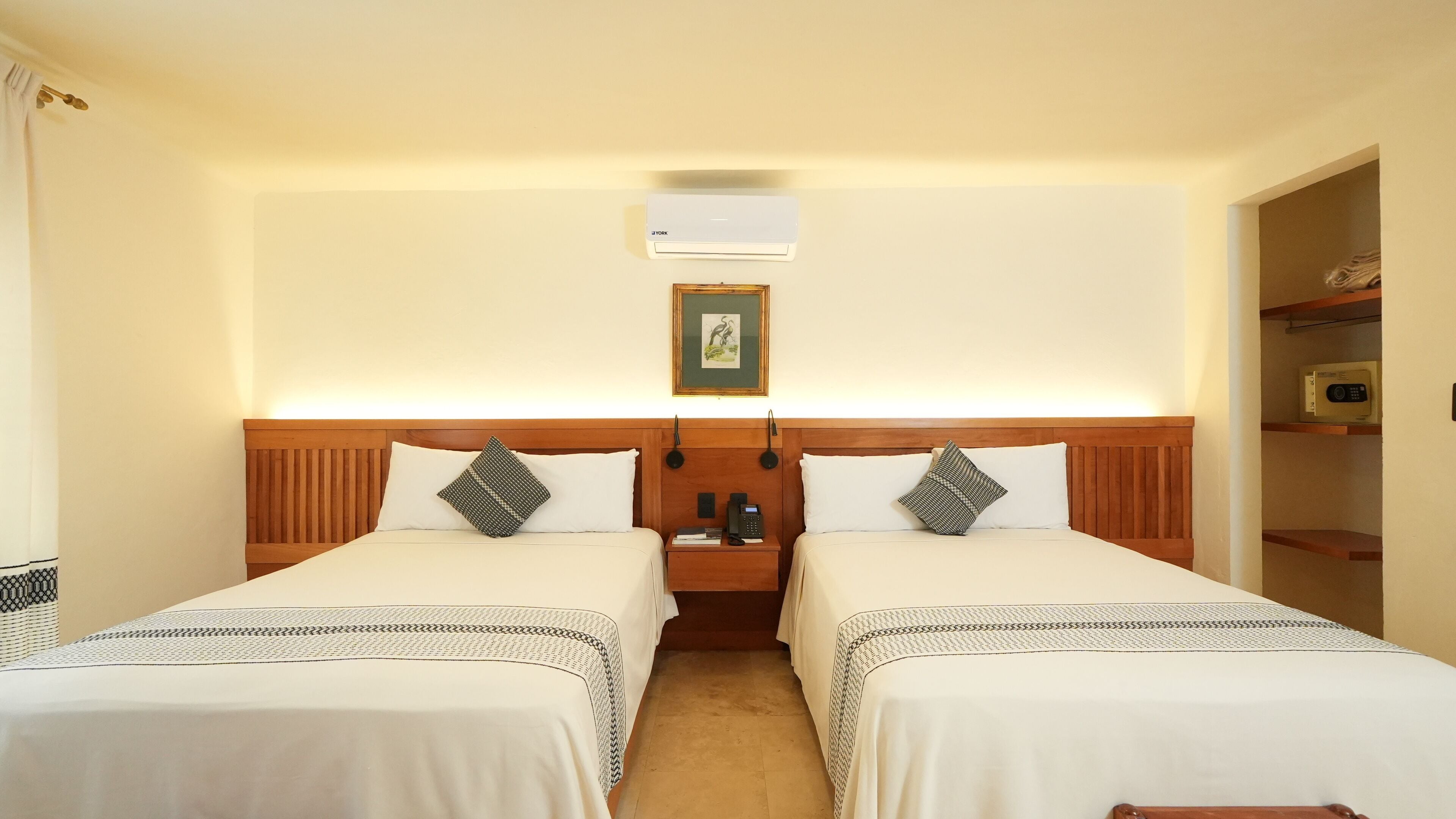 Photo - Hotel Marques Del Valle