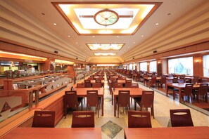 Breakfast meal - Hotel Mahoroba (Noboribetsu)