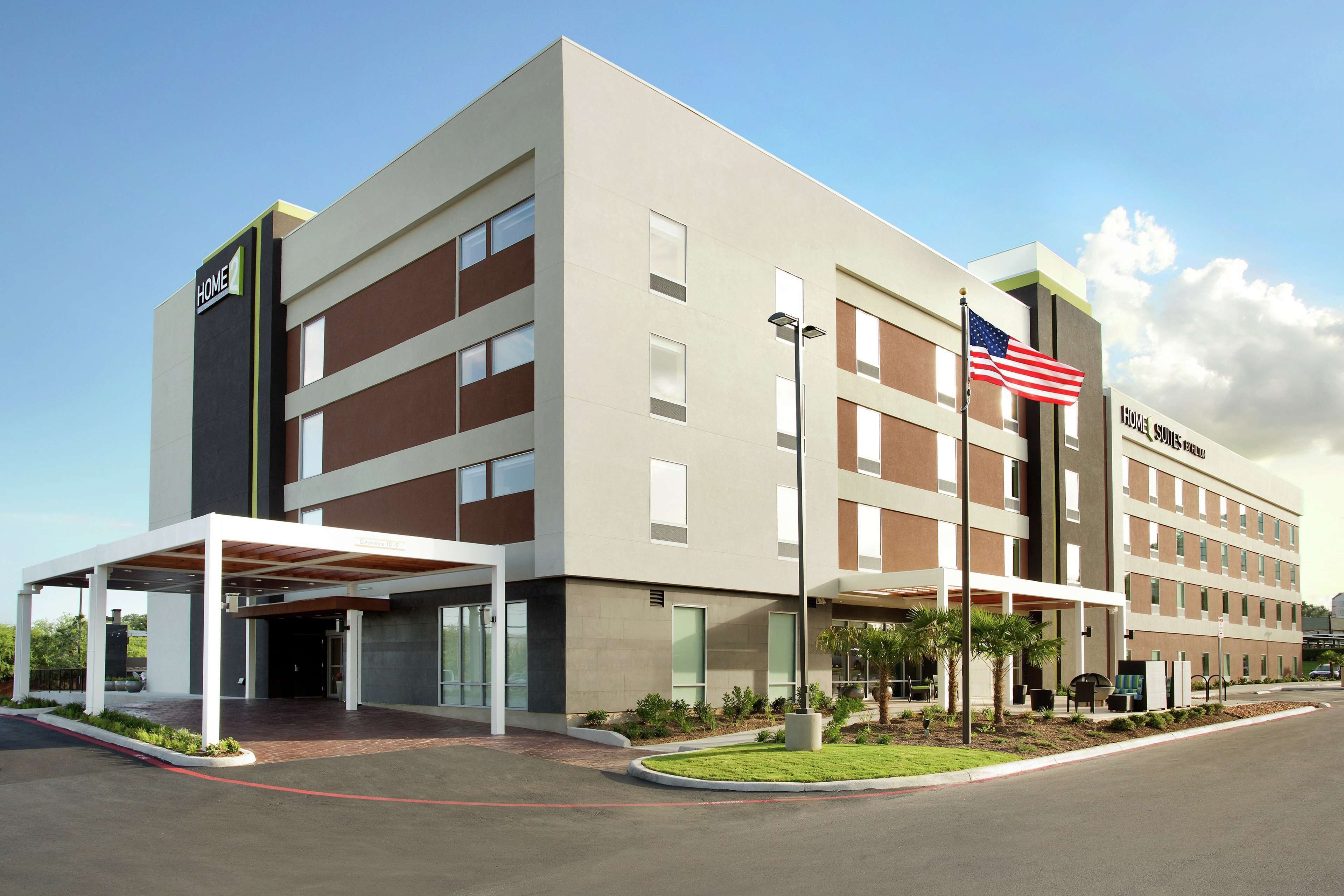 Photo - Home2 Suites by Hilton San Antonio Airport, TX