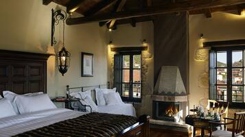 1 bedroom, Egyptian cotton sheets, premium bedding