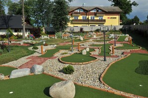 Garden view - APLEND Tatry Holiday (Velky Slavkov)