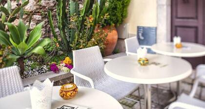 Porta del Tocco Design Rooms