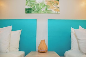 Living area - The Islander Hotel (Rarotonga)