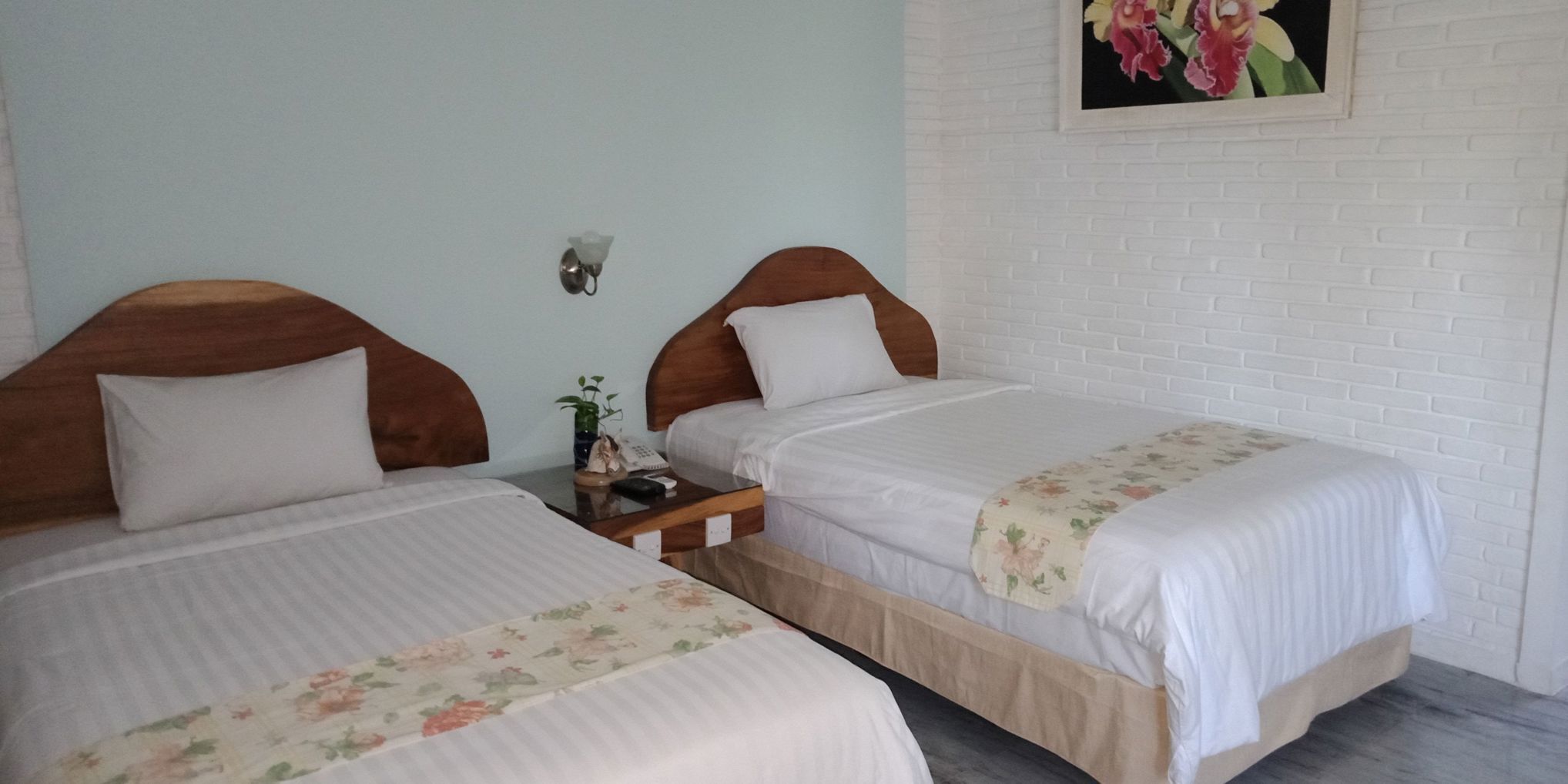 Minibar, in-room safe, desk, soundproofing