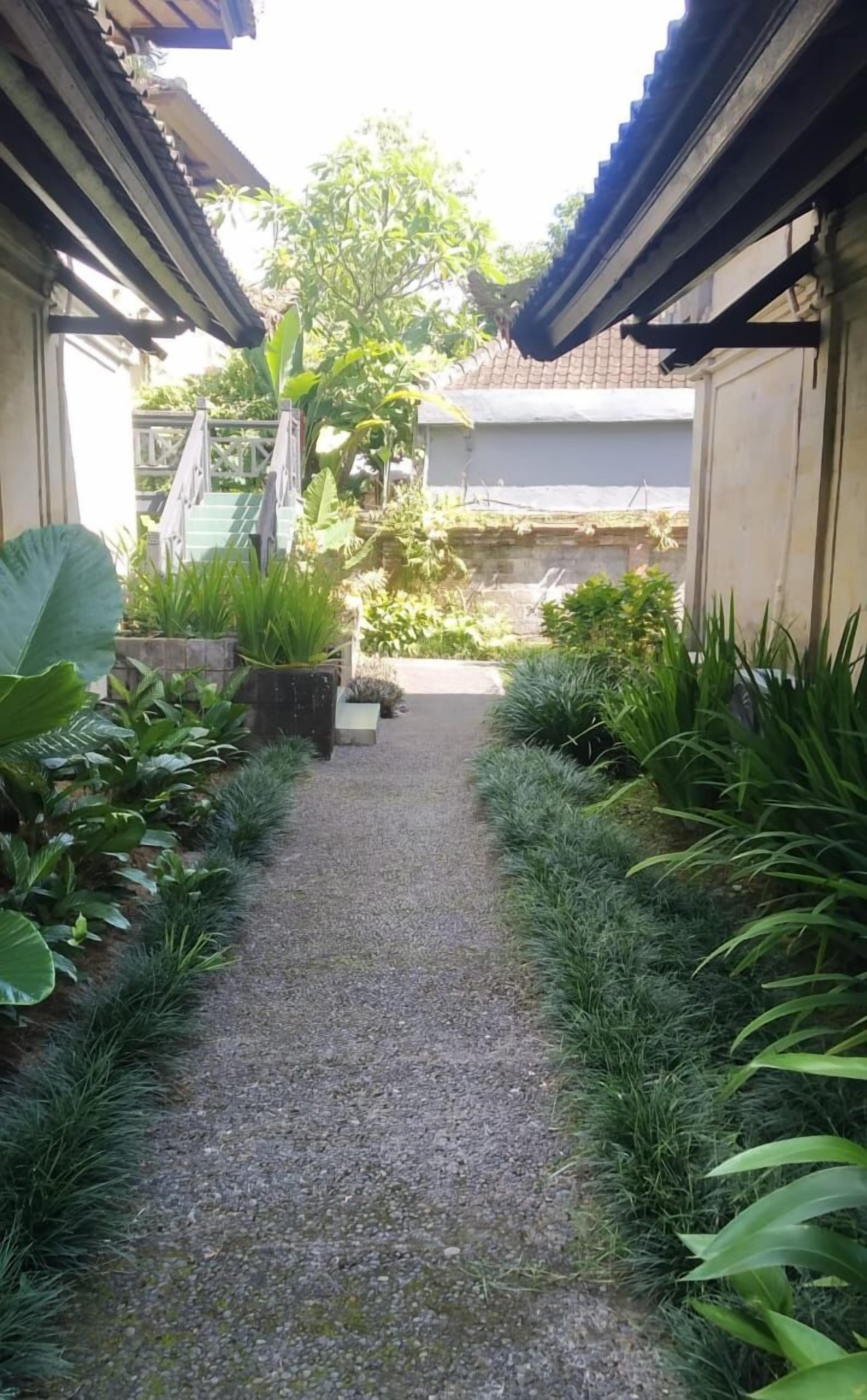 Photo - Puri Padi Hotel