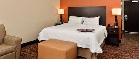 Caja de seguridad en la habitación y escritorio