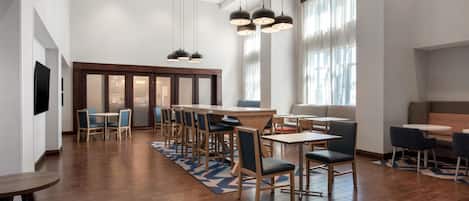 Free daily on-the-go breakfast