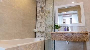 Deluxe Double Room | Bathroom | Designer toiletries, hair dryer, slippers, bidet