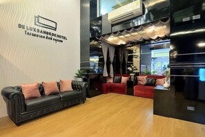 Interior - Le Touche' (Bangkok)