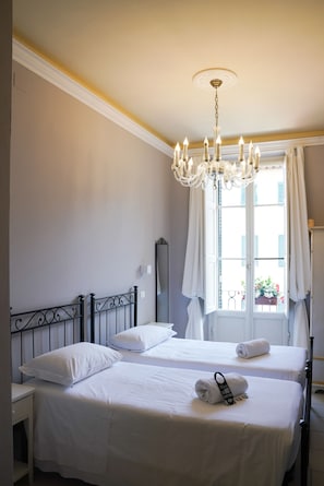 Quarto duplo superior | Vista para o pátio