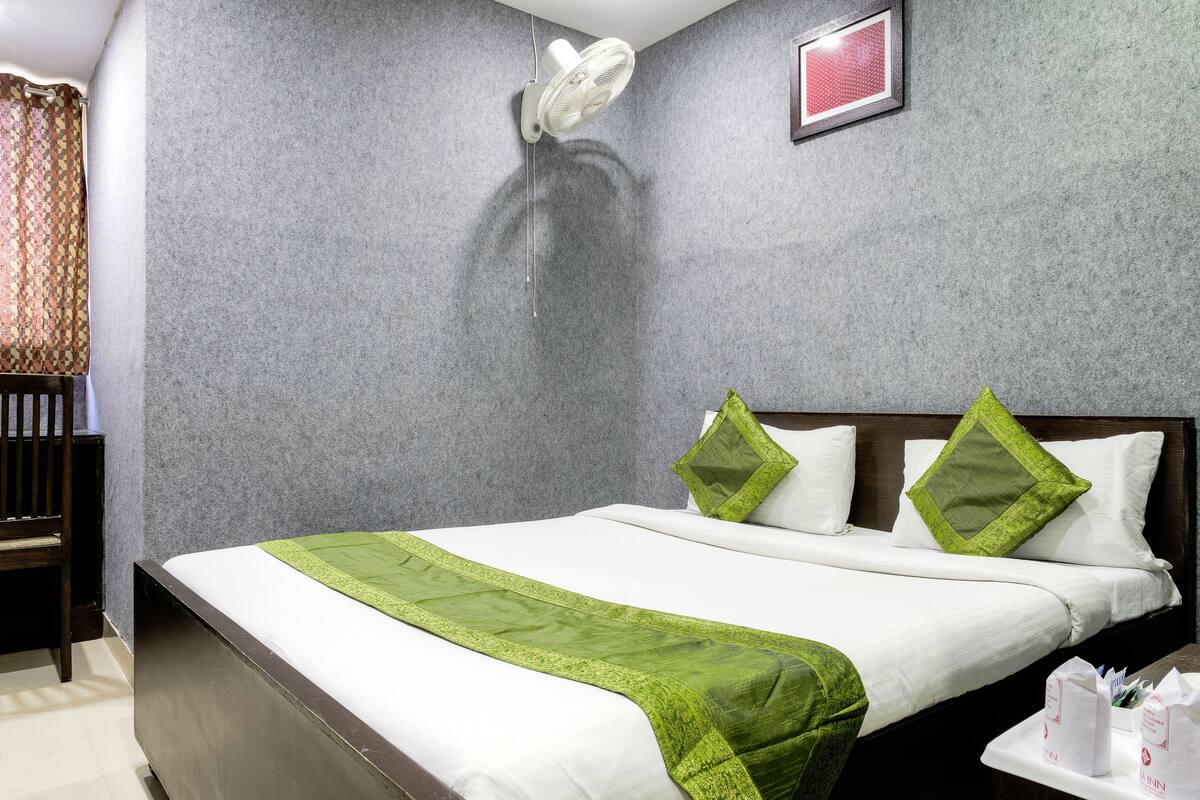 Standard-huone | Pimennysverhot, ilmainen Wi-Fi
