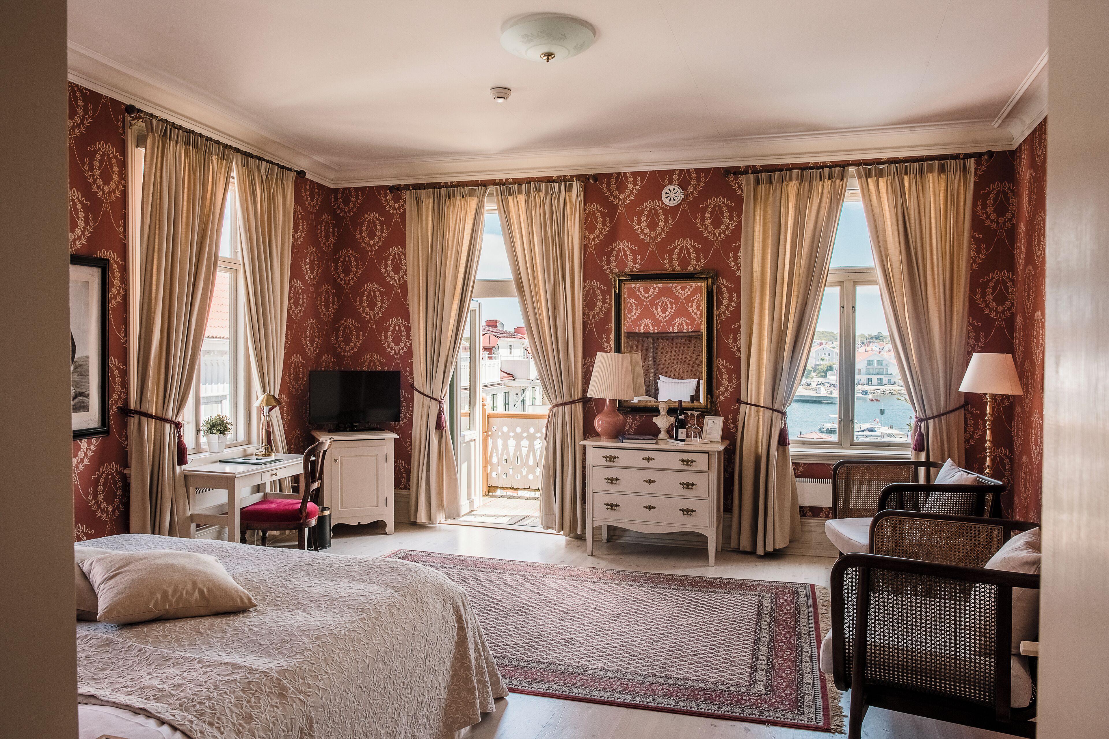 Double Room With View and Balcony  | Down comforters, minibar, individually decorated, individually furnished