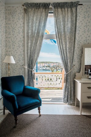 Double Room With View and Balcony