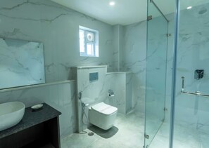 Royal Room | Bathroom