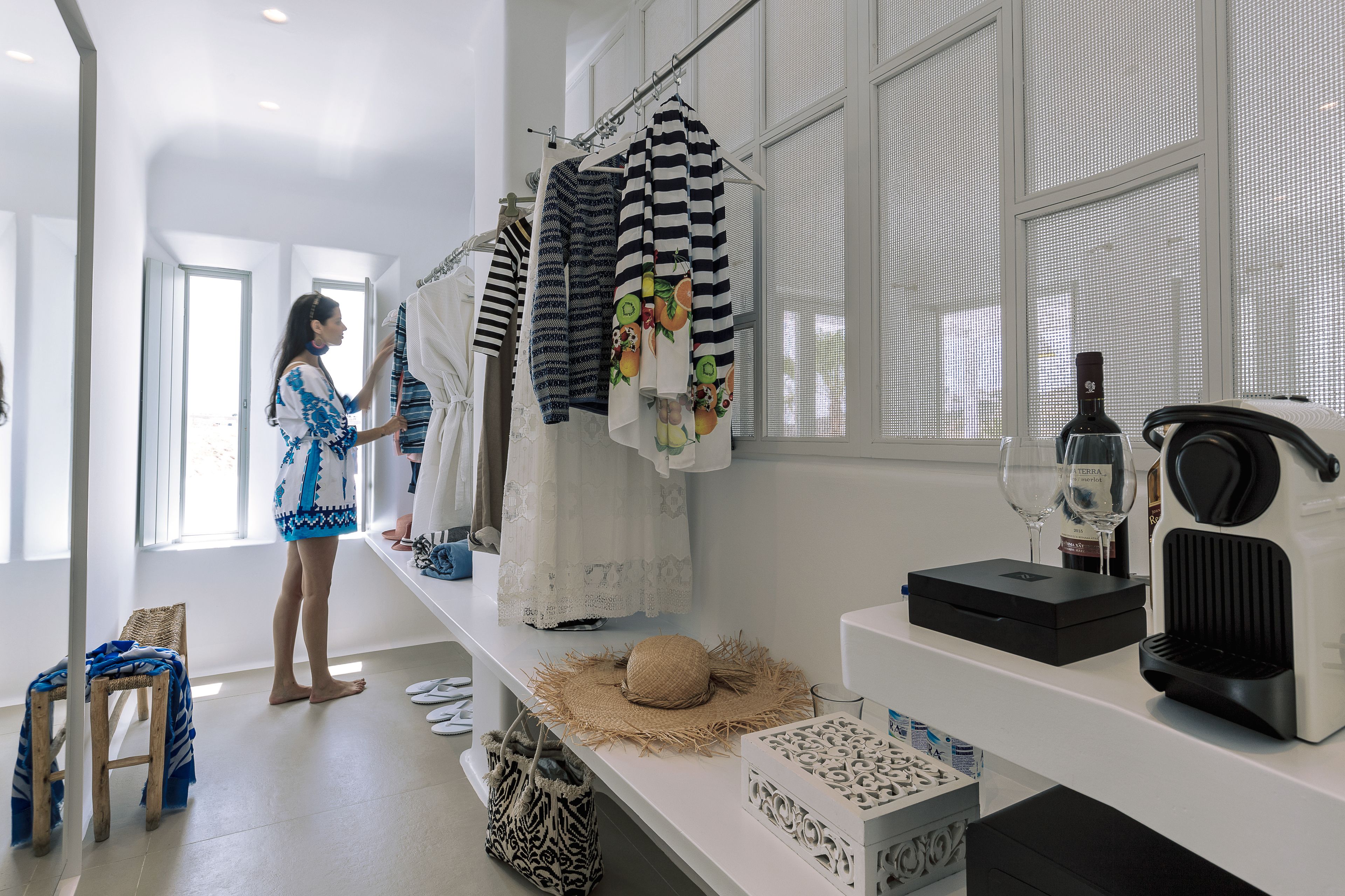 studio suite, 1 king bed with sofa bed, jetted tub | room amenity