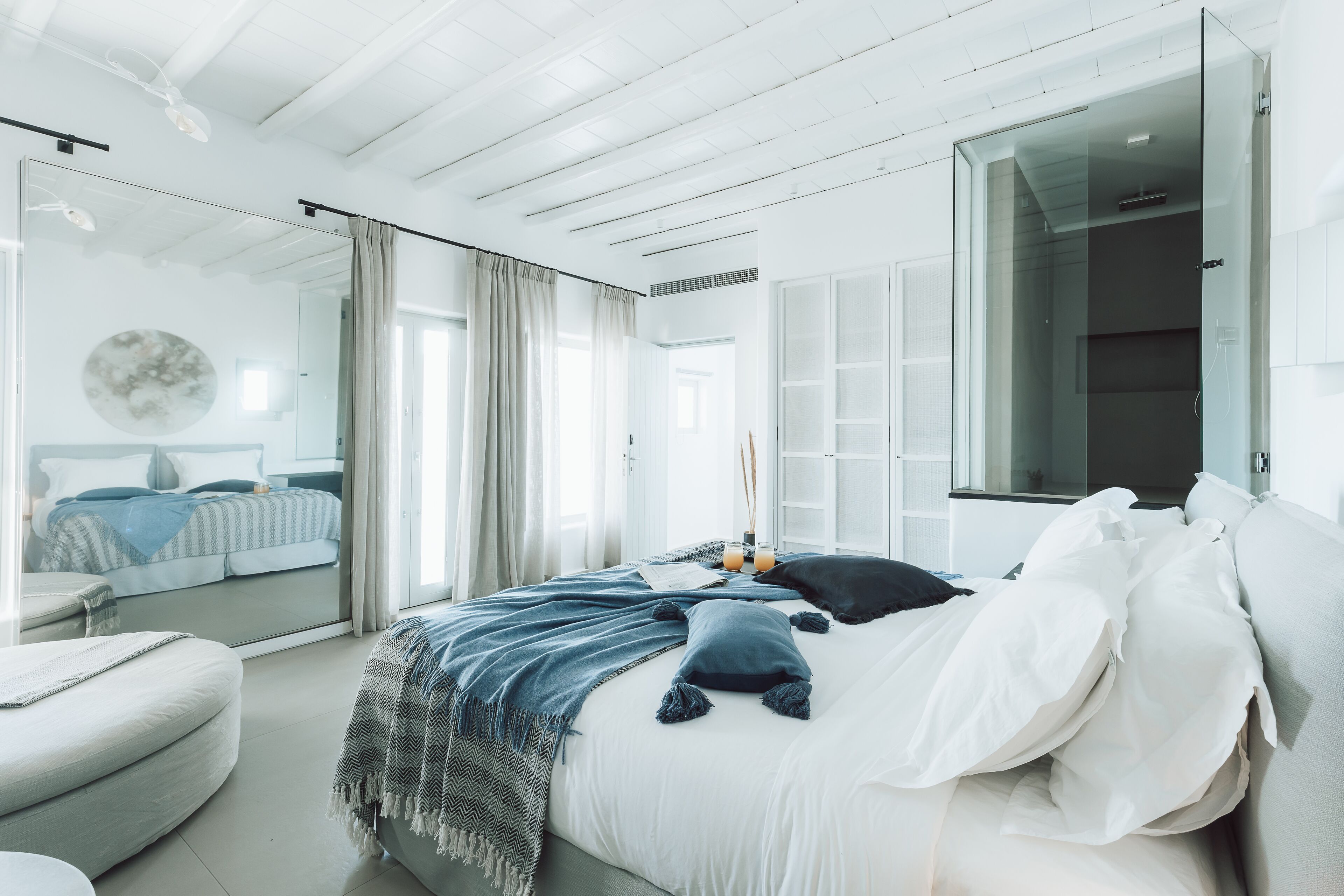 family suite, multiple bedrooms, hot tub | 1 bedroom, free minibar items, in-room safe, individually decorated