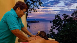 Deep-tissue massages, sports massages, massages - Thalassa 5* PADI Dive Resort (Manado)