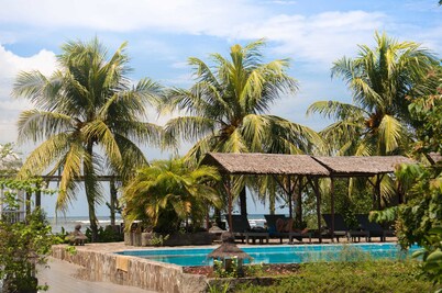 Thalassa 5* PADI Dive Resort