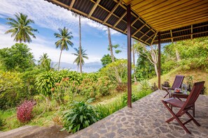 华丽双人房或双床房, 冰箱, 部分海洋景观 | 沙滩/海景