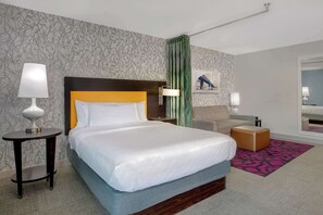 薄型テレビ、iPod ドック