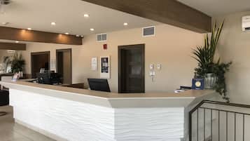 Mostrador para check-in y check-out