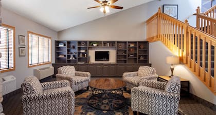 AmericInn by Wyndham Northfield