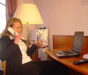 Doppelzimmer | Wohnbereich | Fernseher