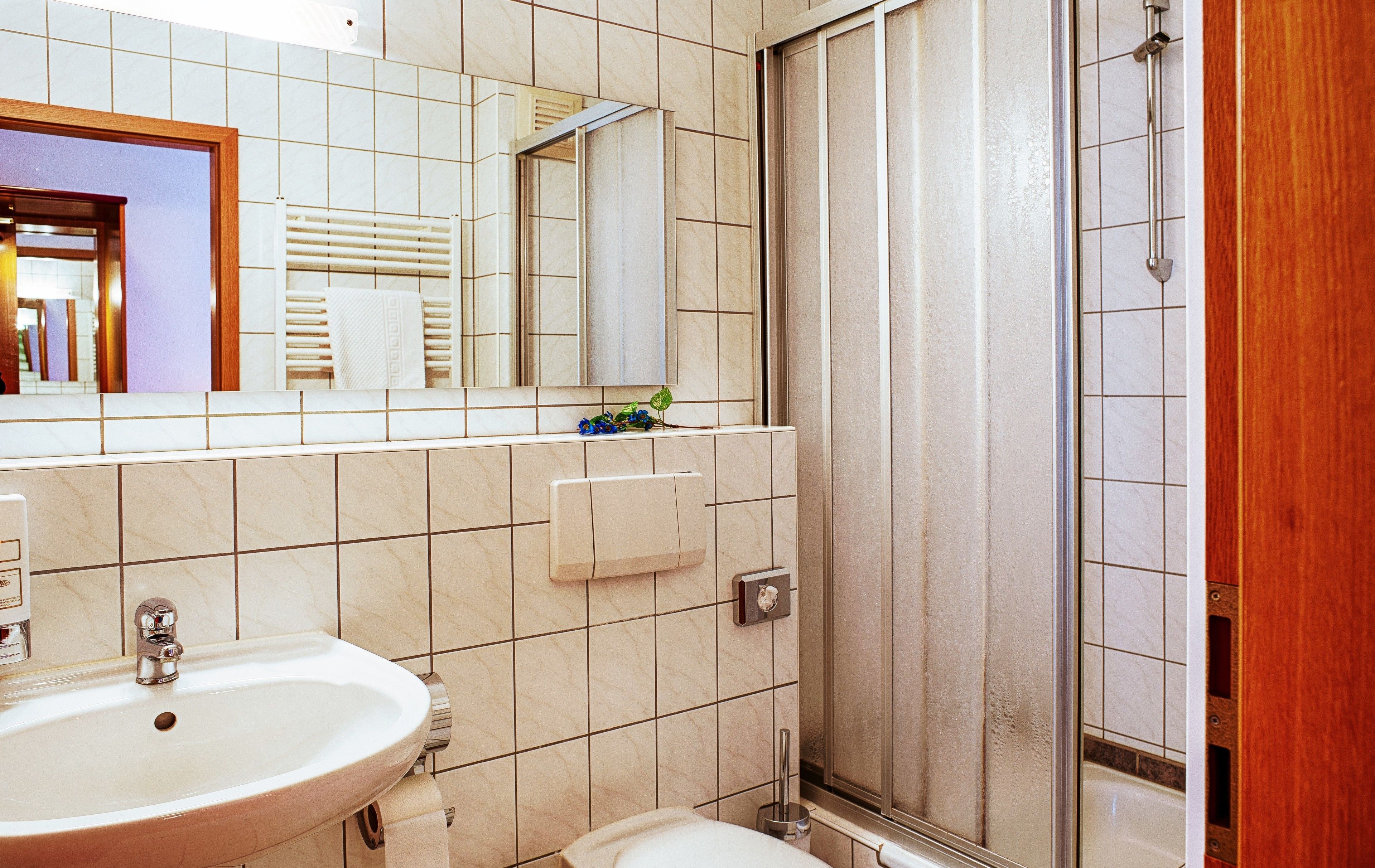 studio, 1 queen bed | bathroom | shower, hair dryer, towels