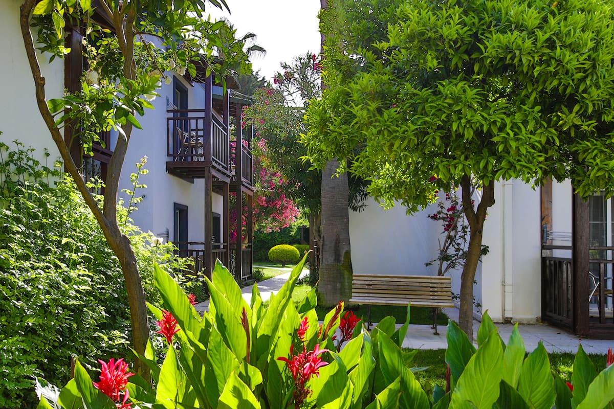 Family Room, 1 Bedroom | Garden view