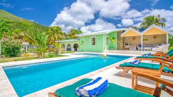 Villa, 4 camere da letto, piscina privata, lato giardino | Terrazza/patio