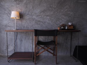 Minibar, coffres-forts dans les chambres, lits pliants/supplémentaires