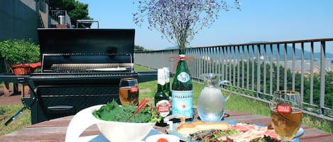 BBQ Package, Superior Double room (Mountain View) | Wi-Fi gratis