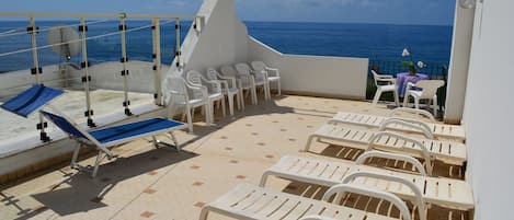 Terrasse au soleil