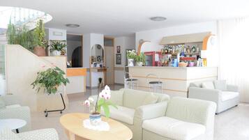 Sala de estar en el lobby