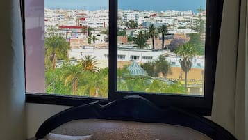 Single Room | In-room safe, desk, soundproofing, free WiFi