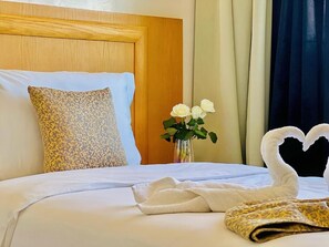 Single Room | In-room safe, desk, soundproofing, free WiFi