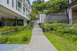 Garden - Chaantalay Hotel (Koh Tao)