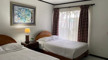 15 bedrooms, premium bedding, Select Comfort beds, in-room safe