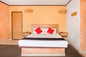 Rom – standard, 2 queensize-senger | Wi-fi (inkludert) og sengetøy