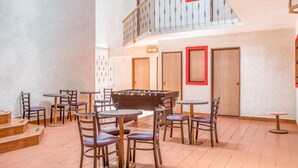 Courtyard - Hotel Valencia Puebla (Puebla)